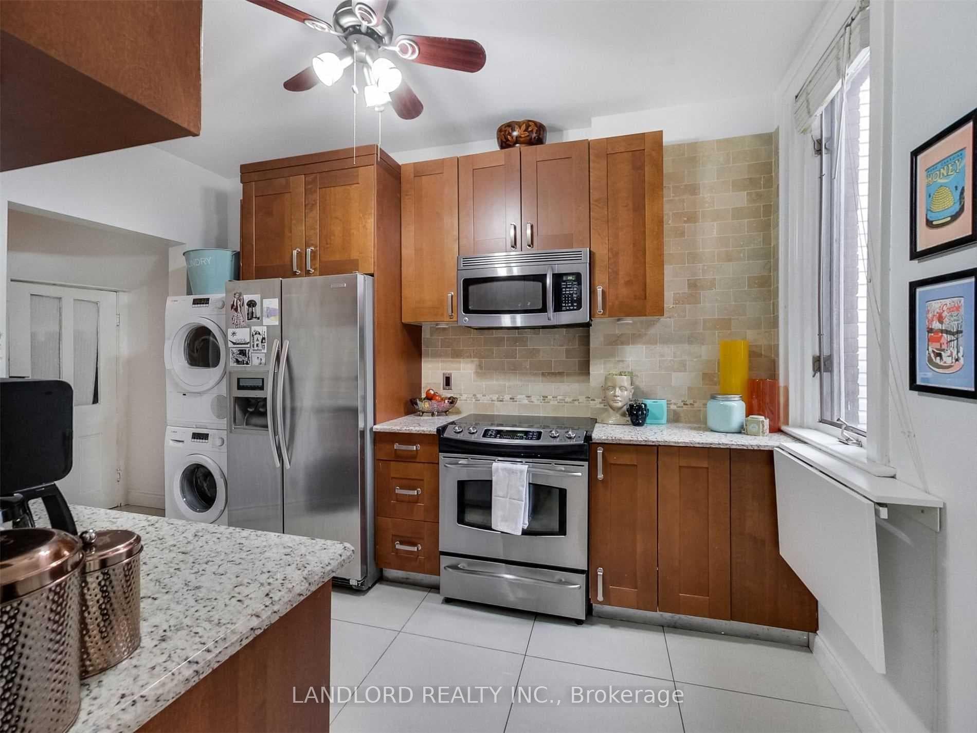 2251 Dundas Street Unit Main Fl photo 8