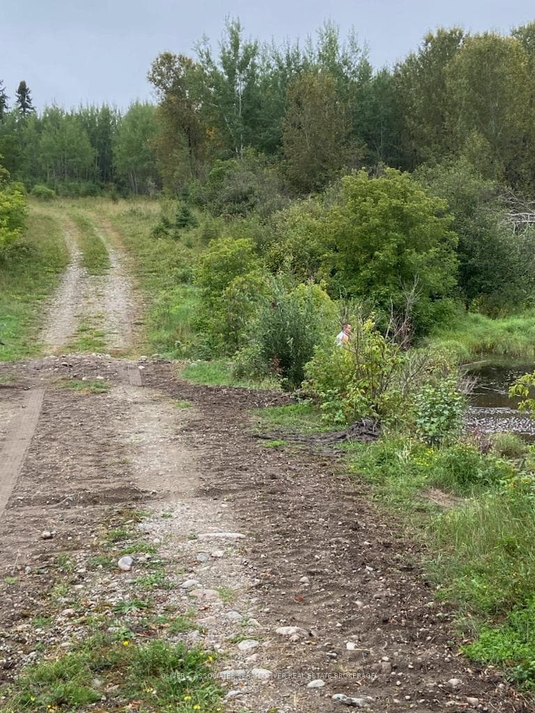 68 Deer Trail Drive photo 1