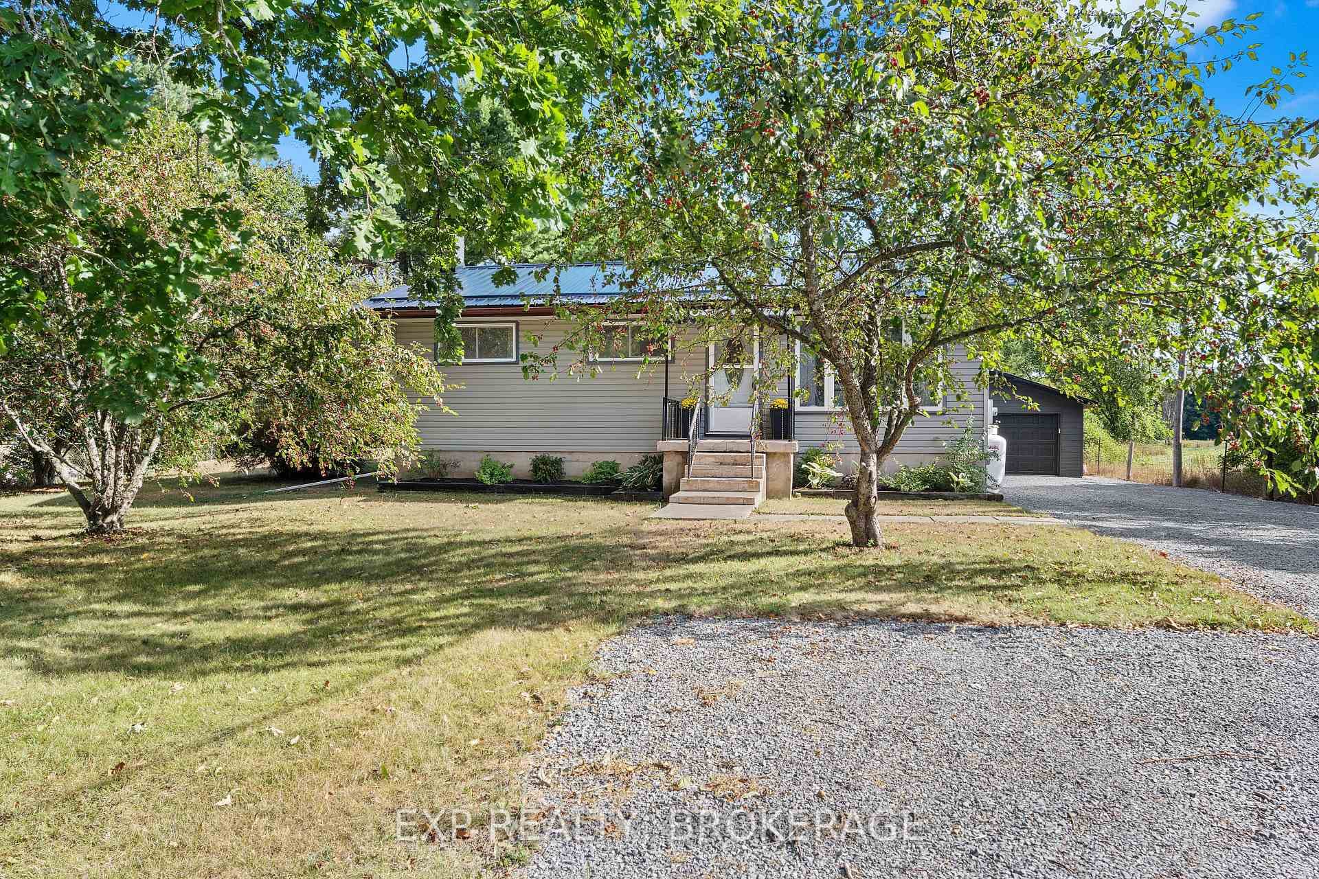 3858 QUINN Road photo 33