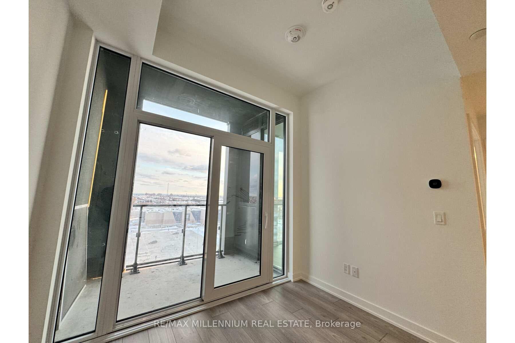 1007 The Queensway N/A Unit 814 photo 14