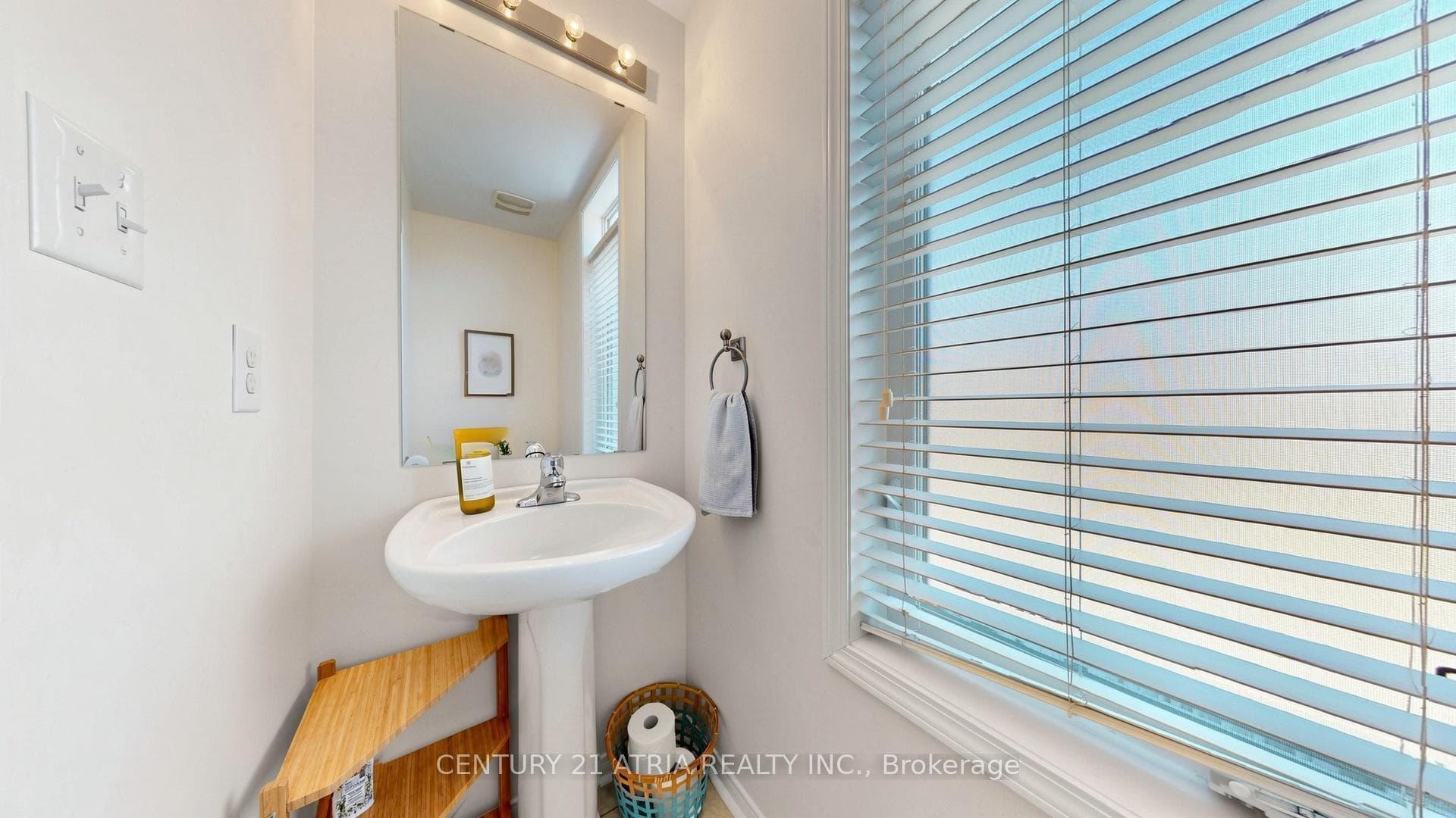 34 Curran Hall Crescent photo 15