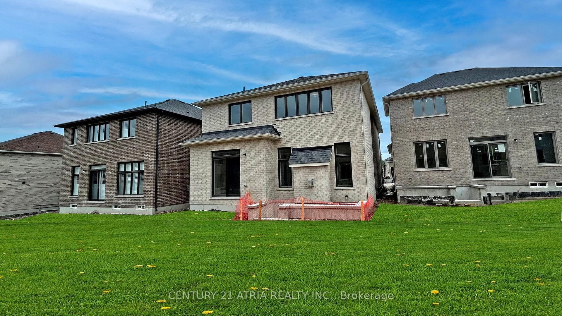 42 Ainslie Hill Crescent photo 36