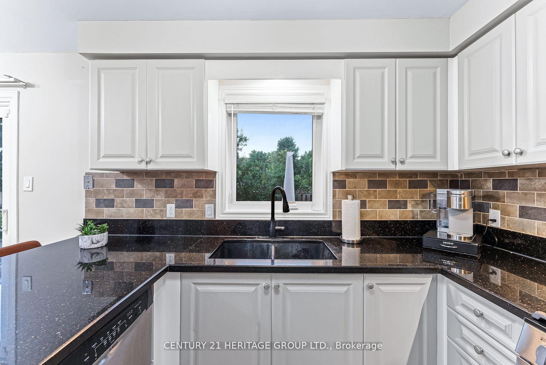 28 Balliston Road photo 13
