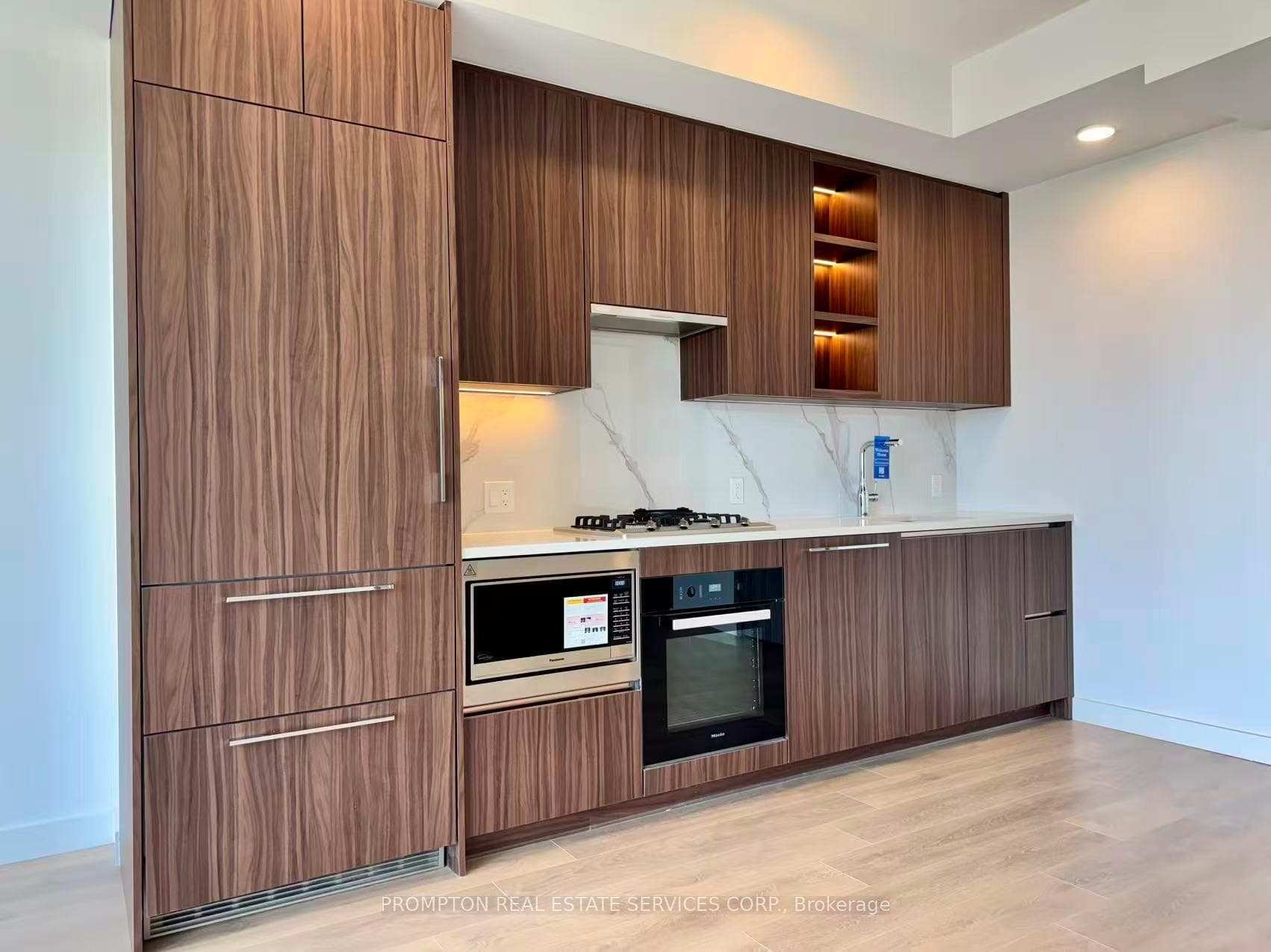 18 Esther Shiner Boulevard Unit 2301 photo 6
