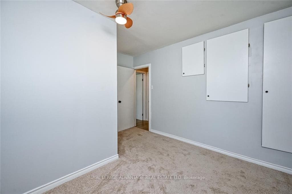 12 ABERDEEN Avenue photo 19