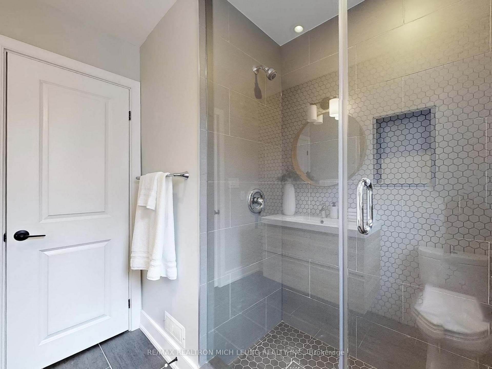 48 Crosland Drive photo 15
