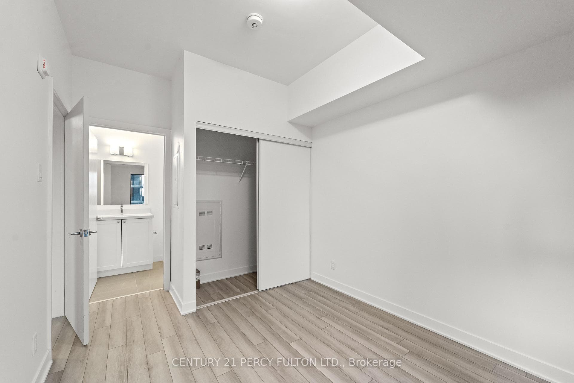 55 Clarington Boulevard Unit 611 photo 13