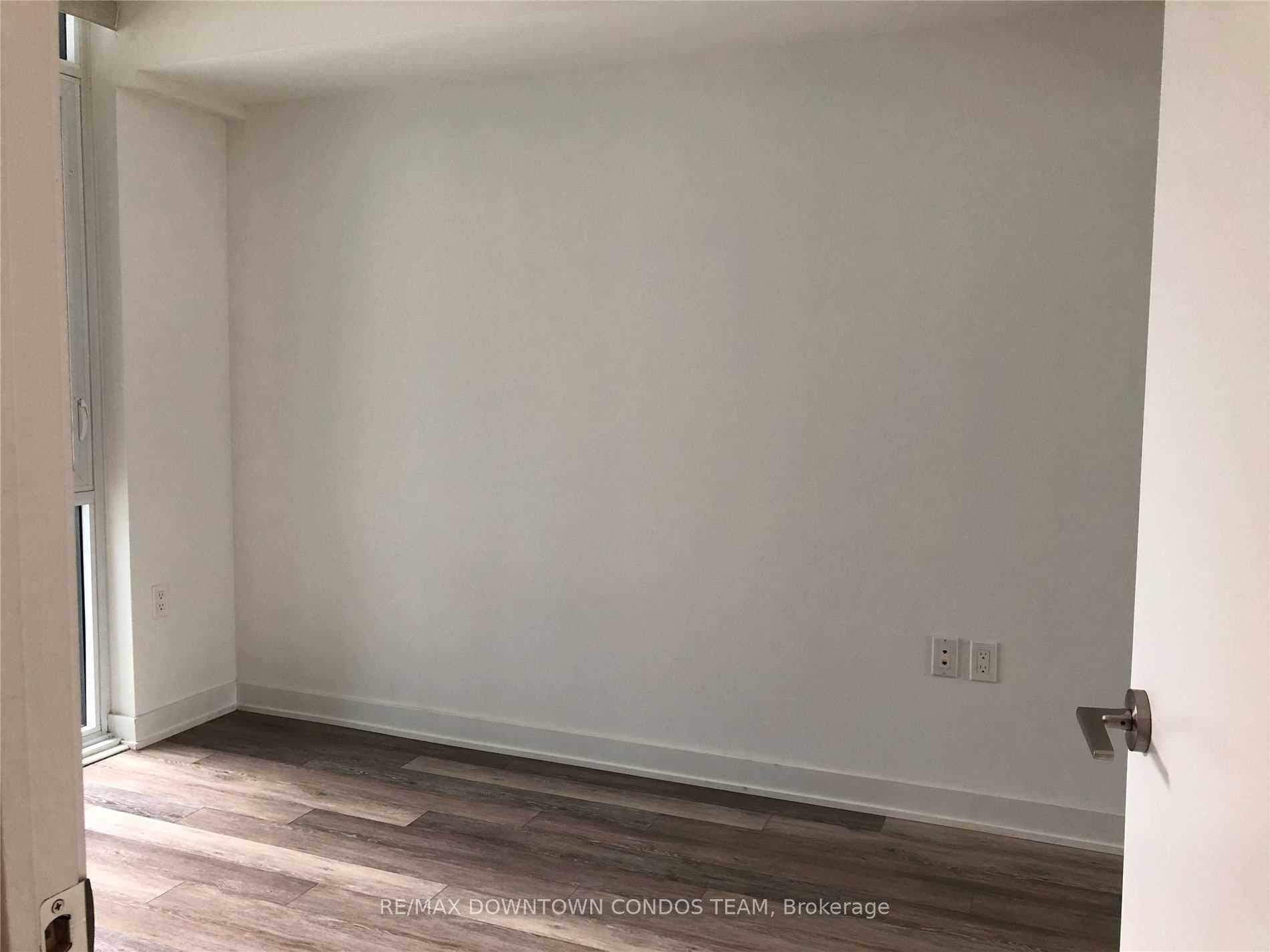 576 Front Street Unit 602 photo 16