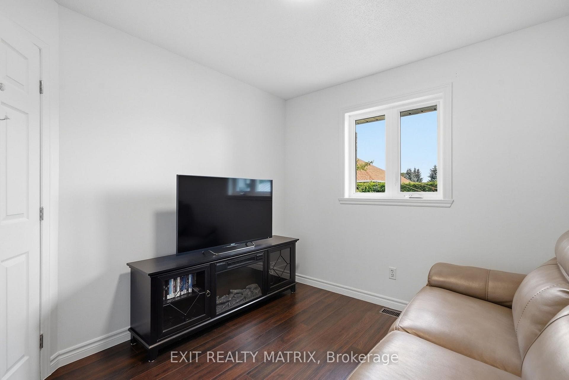 788 Joliette Street photo 19
