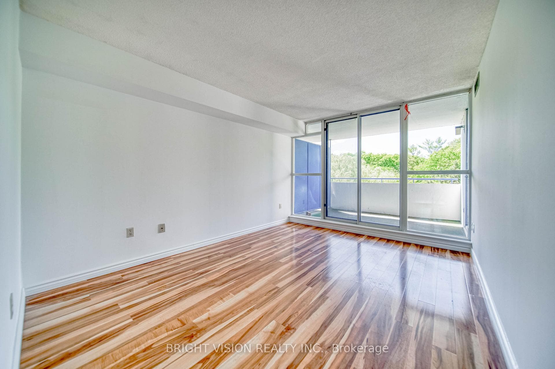 3050 Ellesmere Road Unit 614 photo 22
