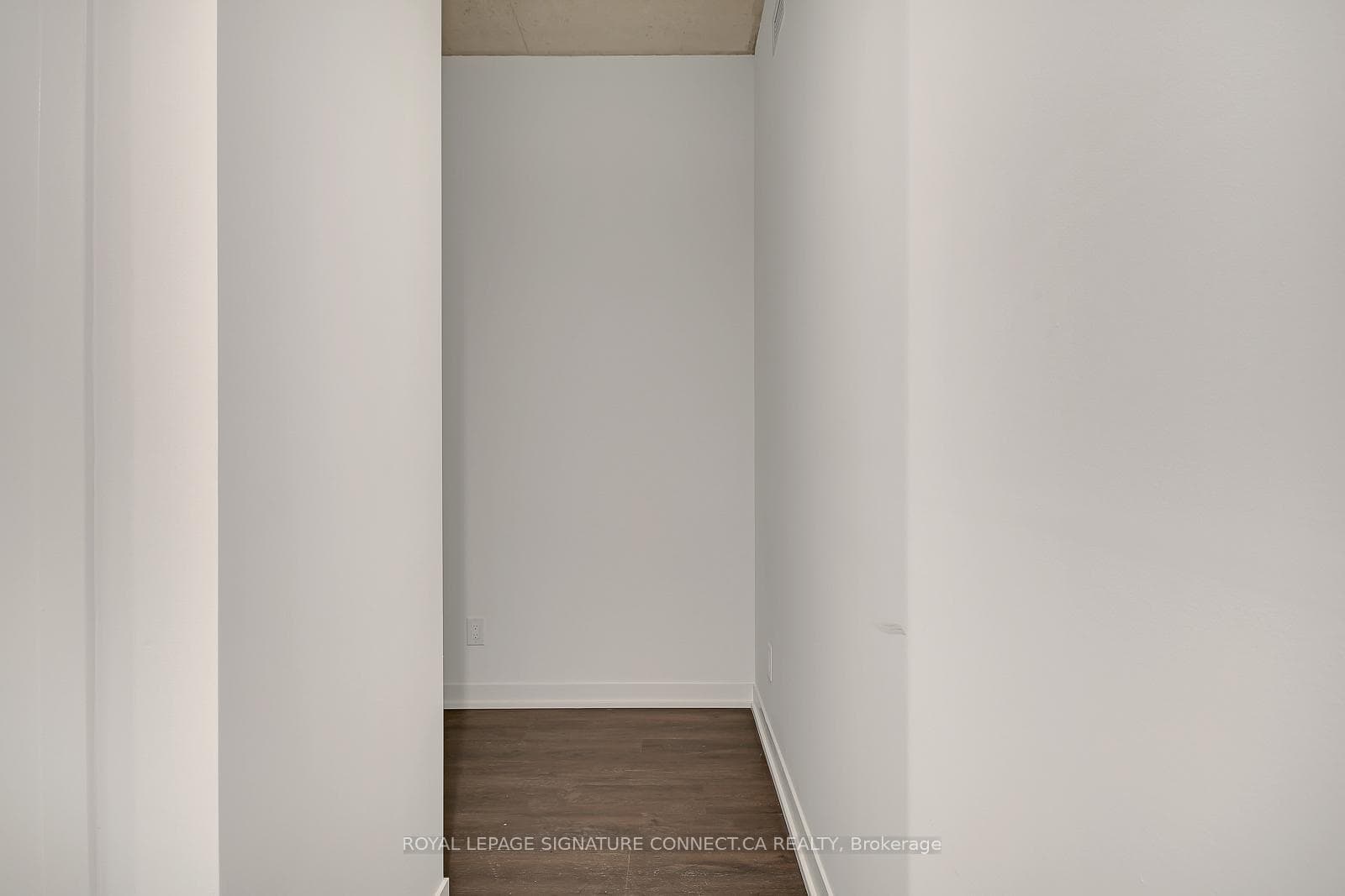 1808 St Clair Avenue Unit 519 photo 6