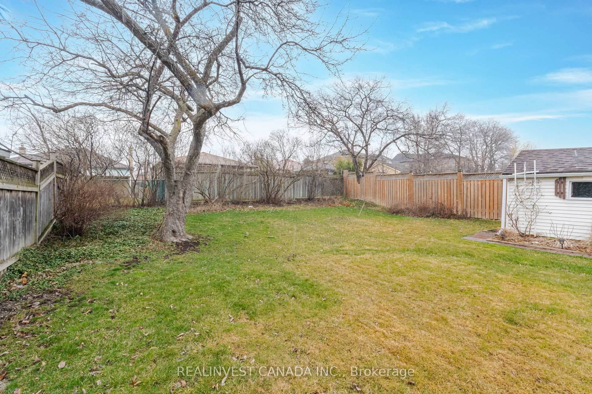 264 Epsom Downs Drive photo 22