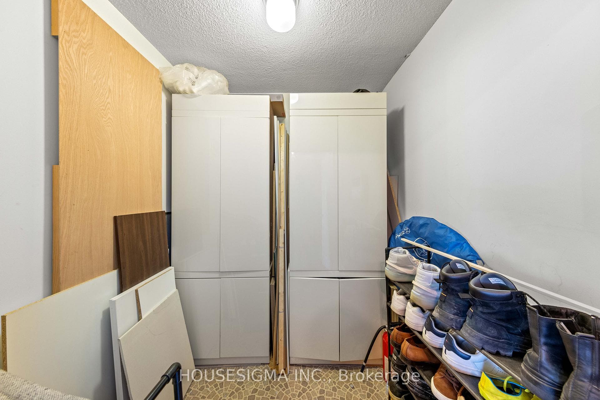 1555 Finch Avenue Unit 2205 photo 39