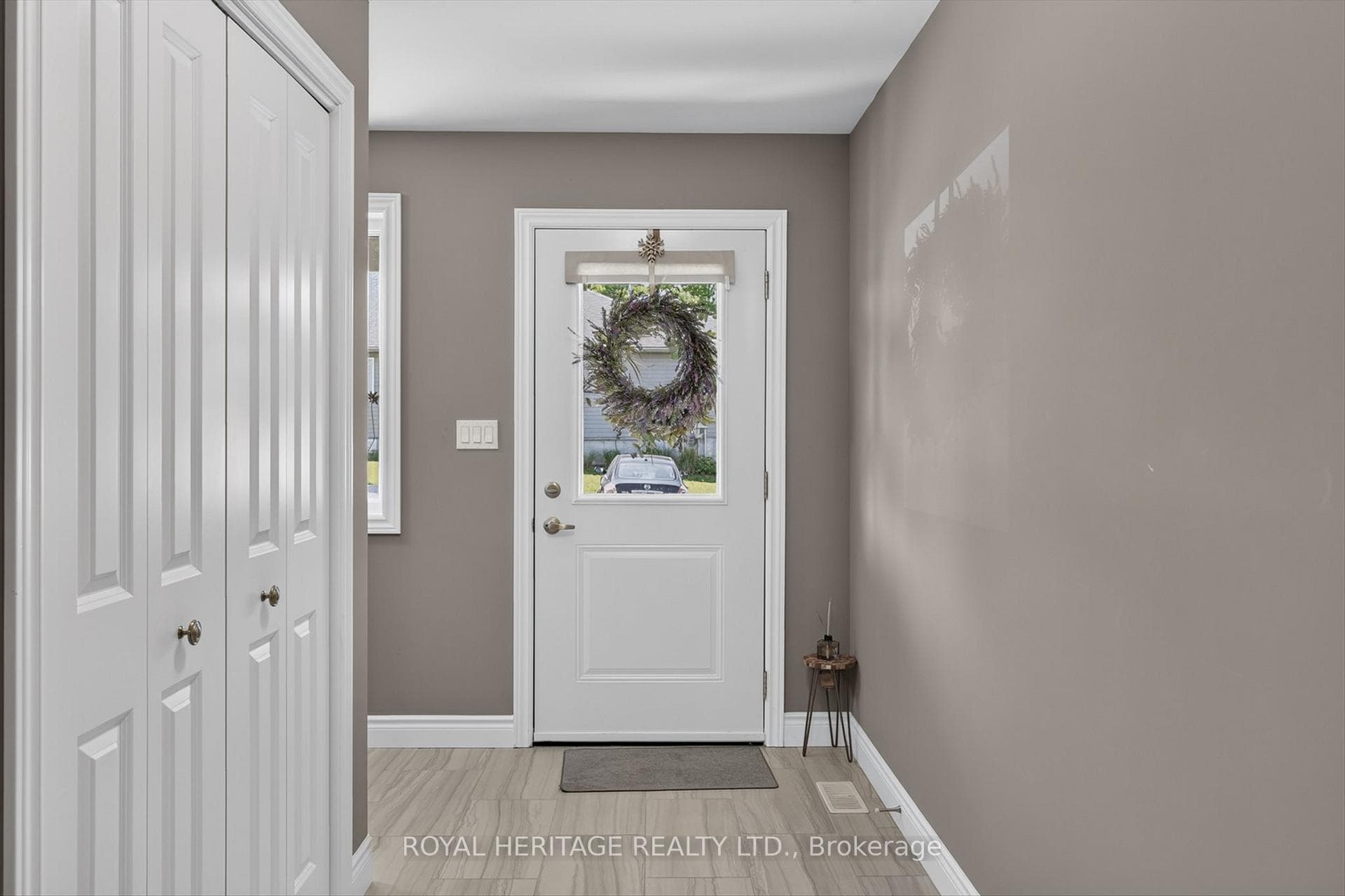 26 Ferris Court photo 3