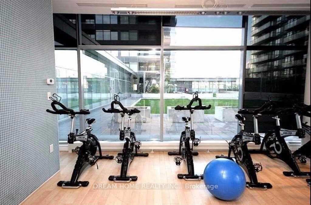 4K Spadina Avenue Unit 529 photo 9