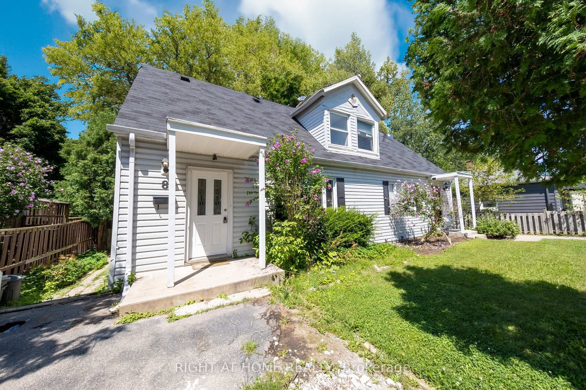 8 Watling Street photo 2
