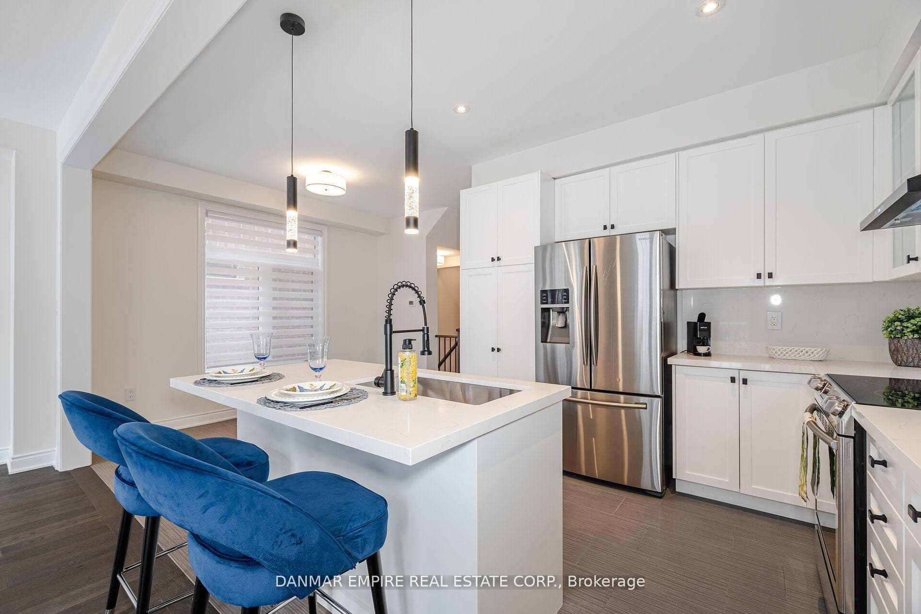 20 Great Heron Court photo 9