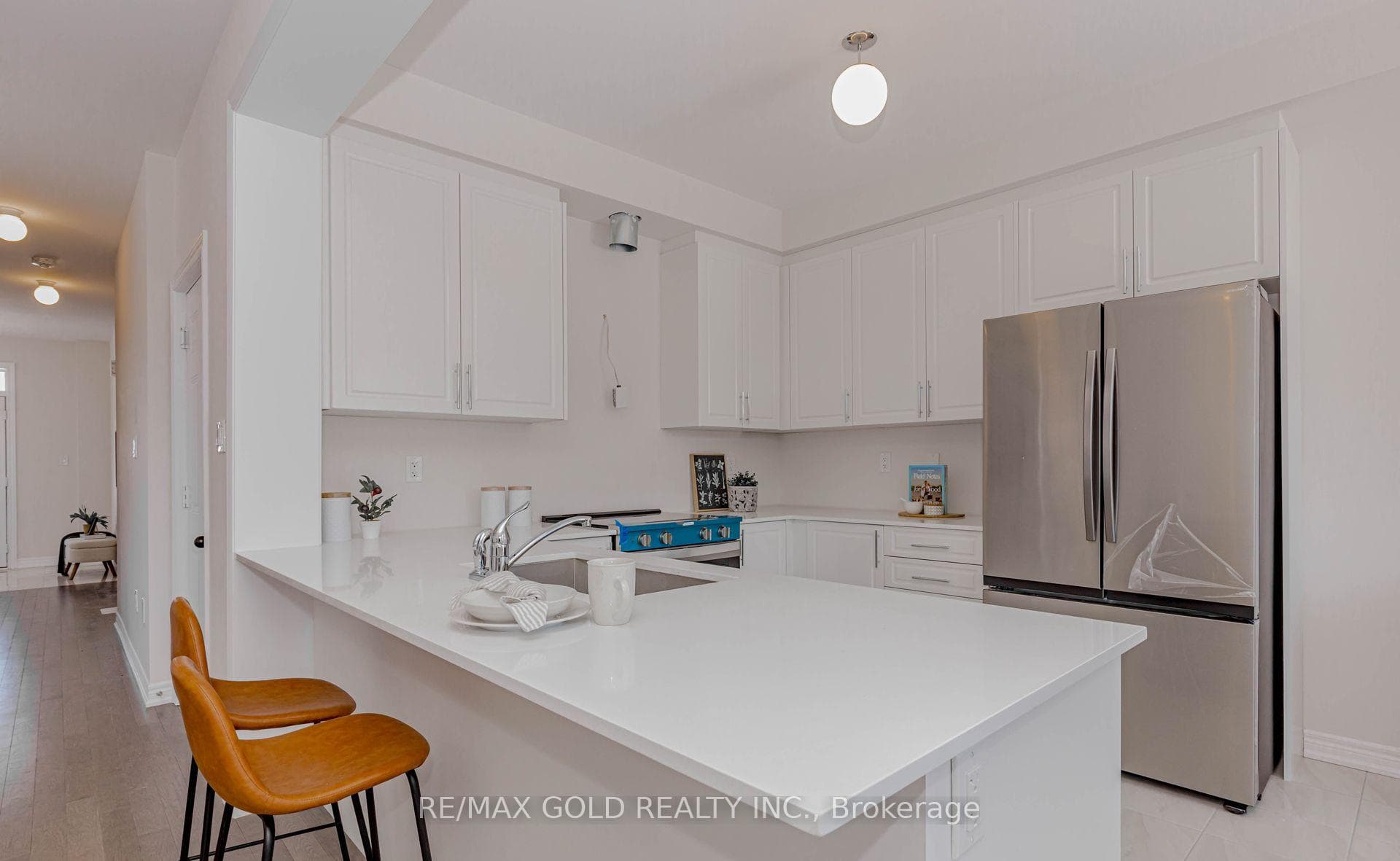 25 Sapwood Crescent photo 15