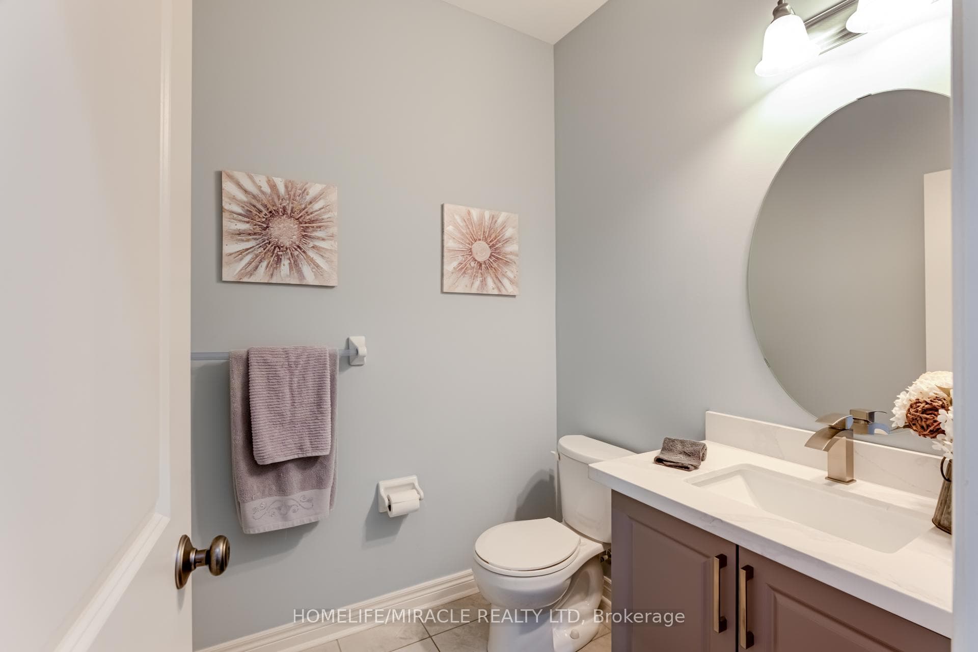 35 Gallagher Crescent photo 15