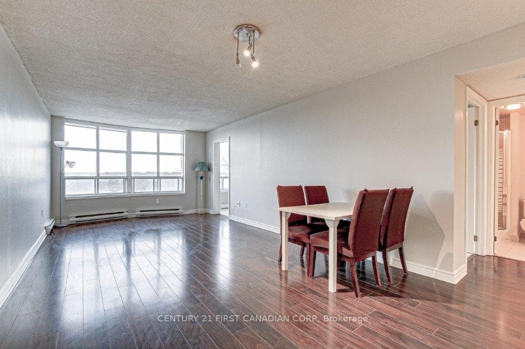 1510 Richmond Street Unit 607 photo 11