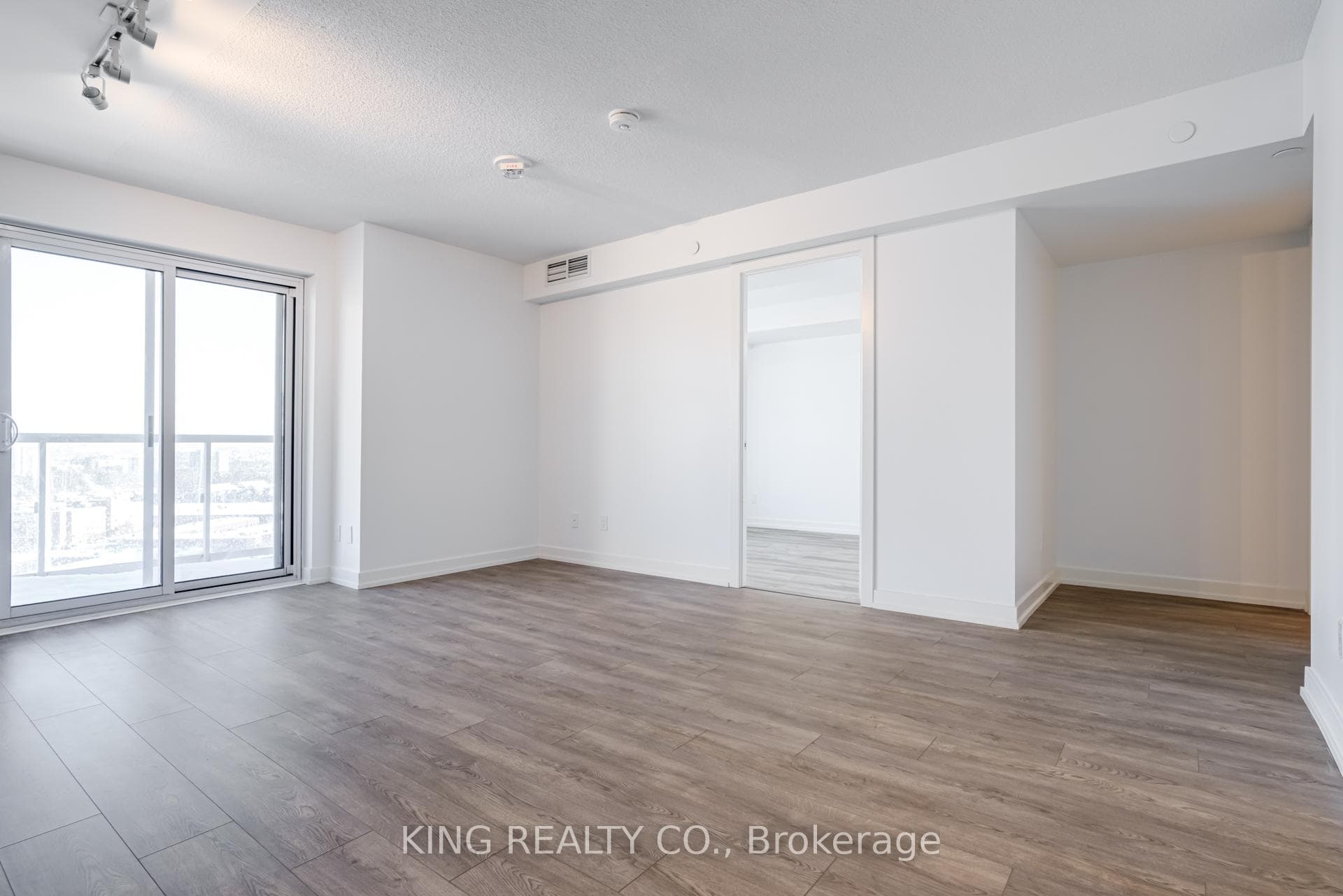 10 Wilby Crescent Unit 1409 photo 3
