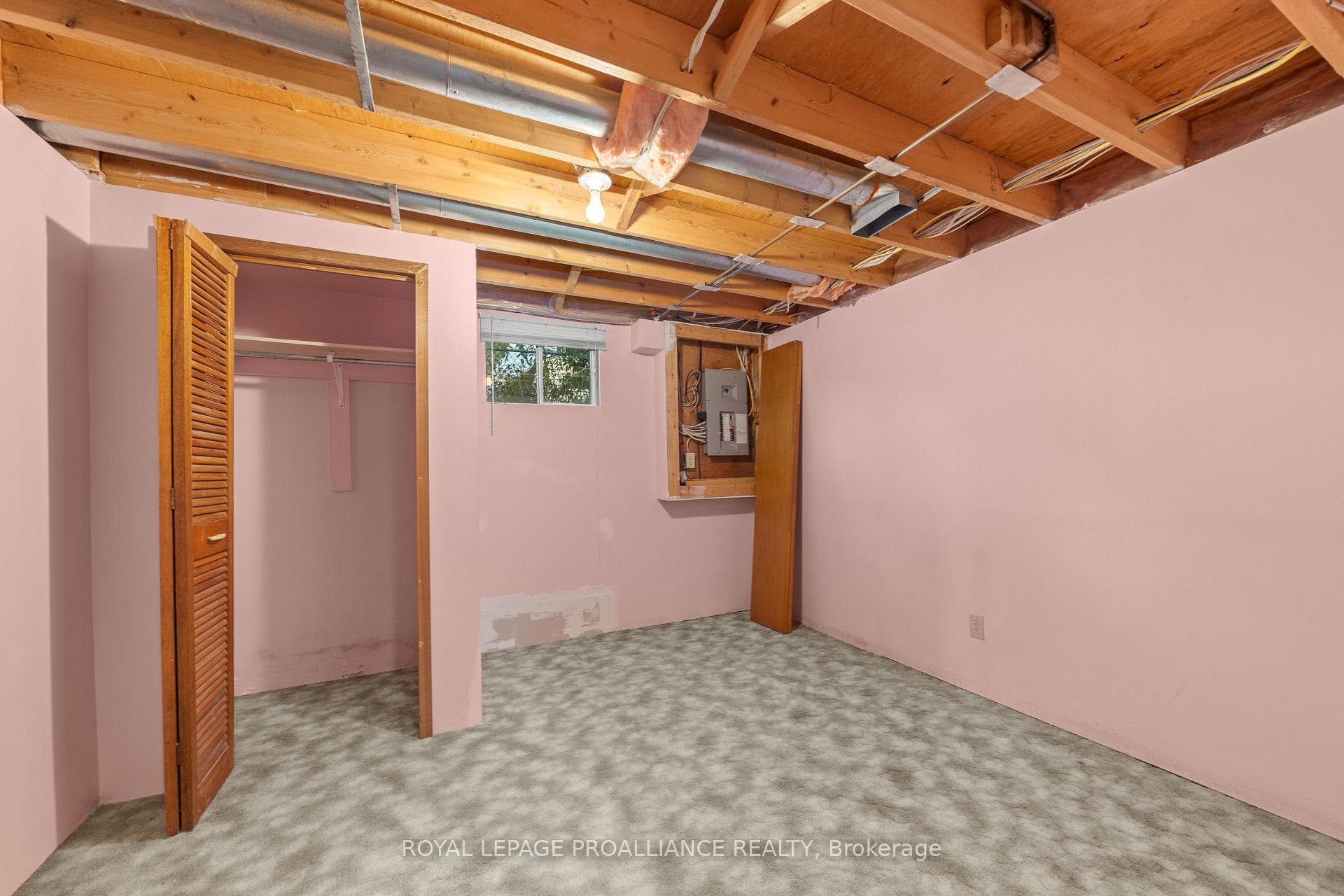 18 Gordon Avenue photo 29