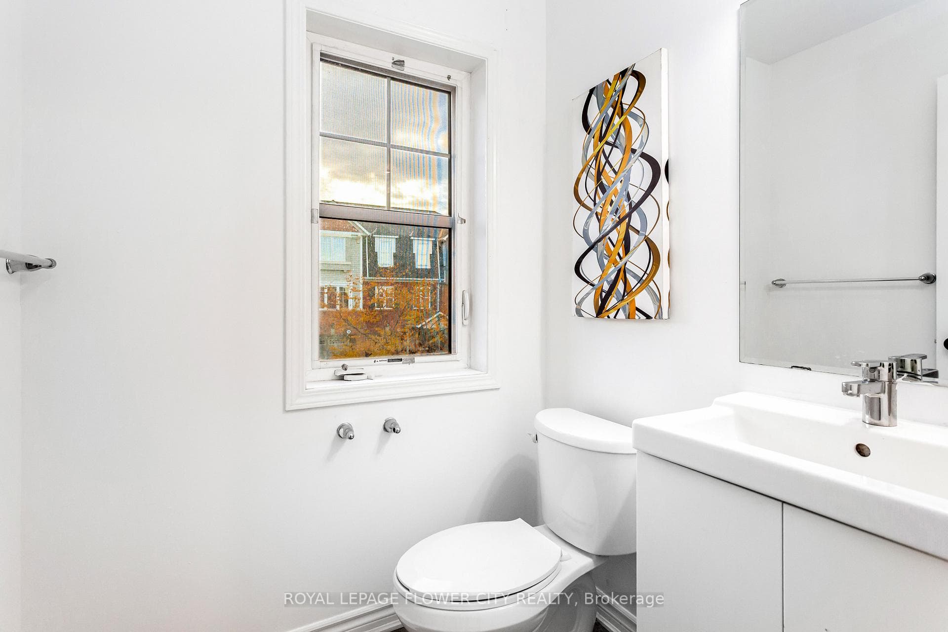 41 Vanhorne Close photo 27