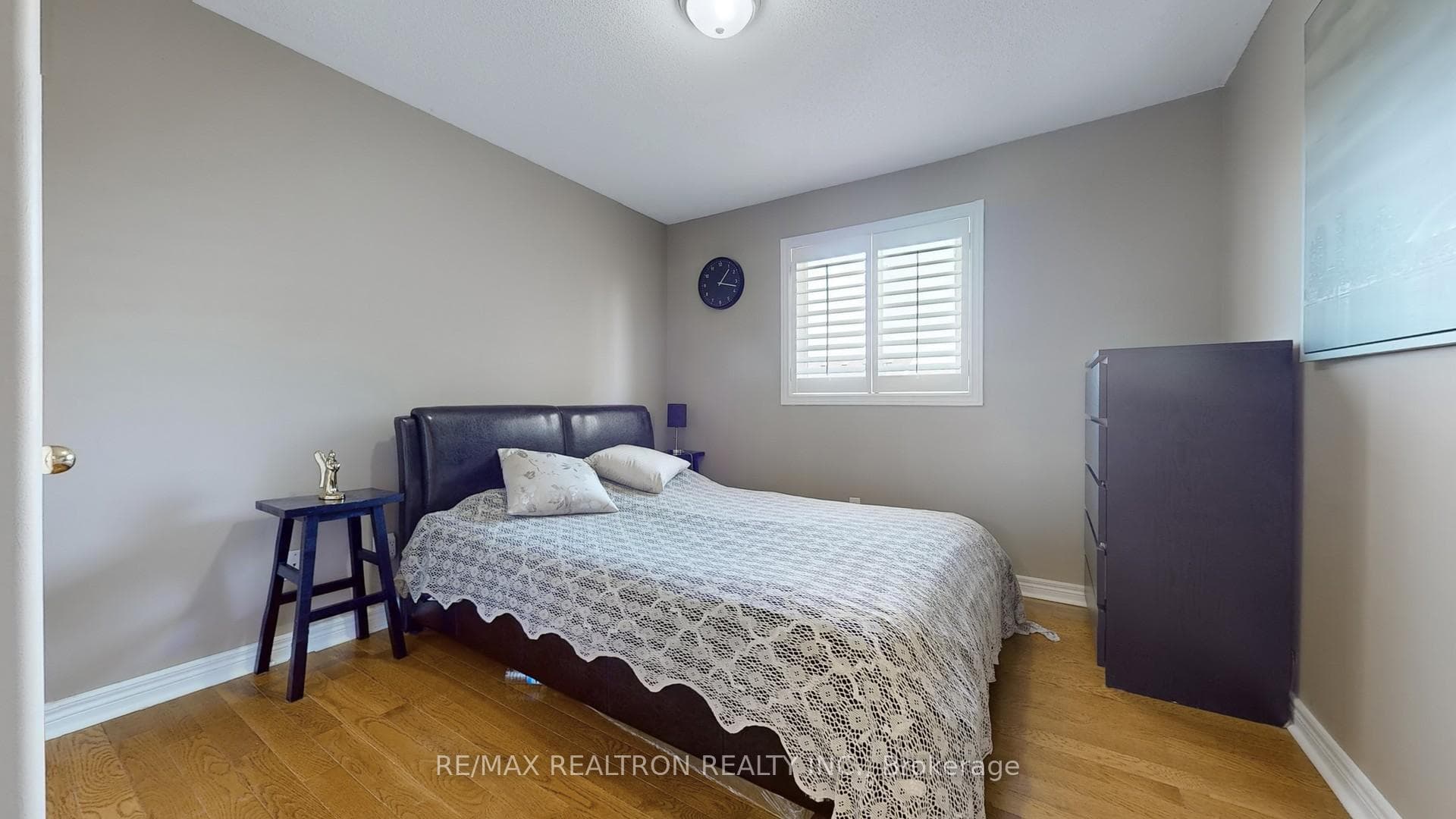 81 Laurendale Avenue photo 30