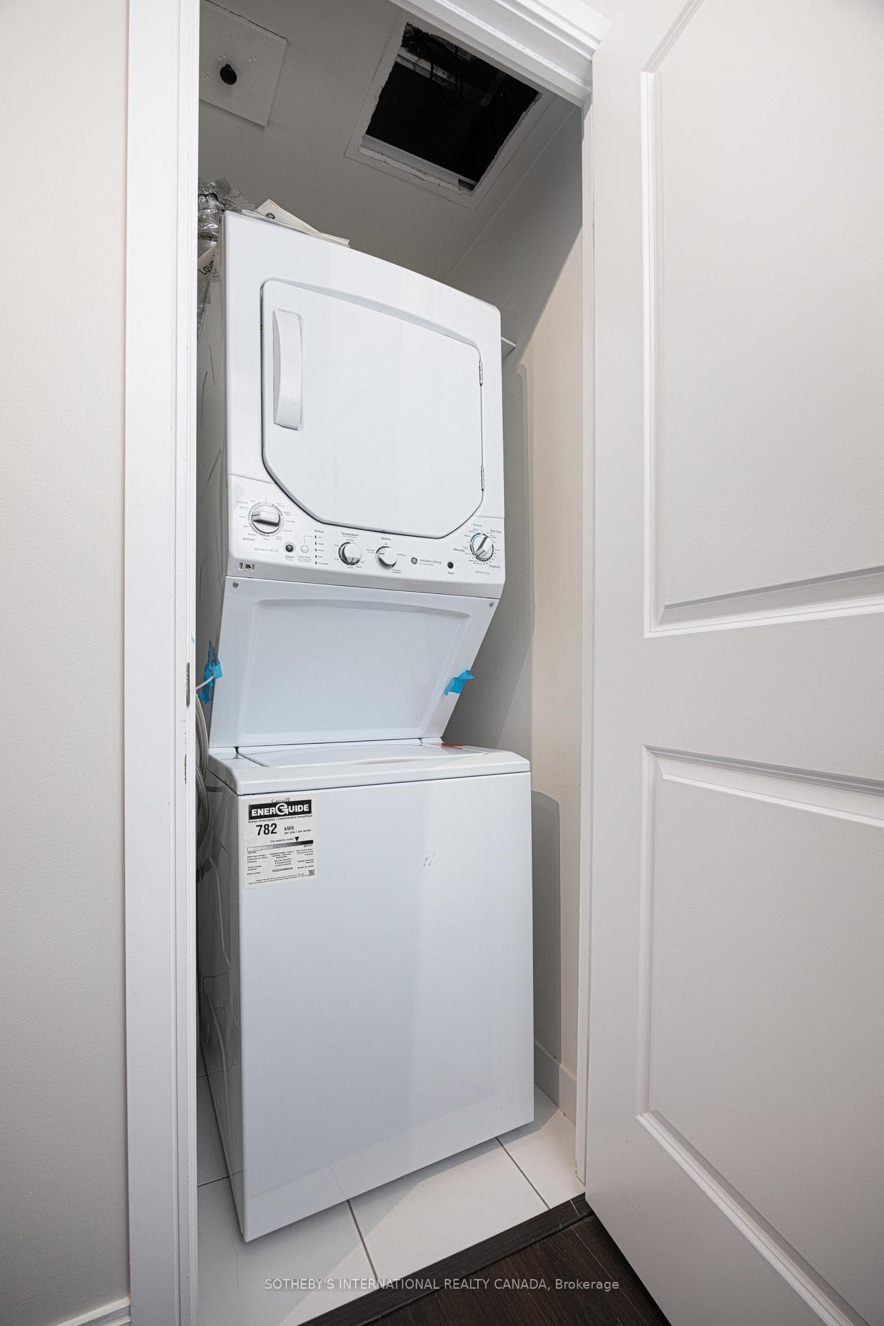 En-suite laundry