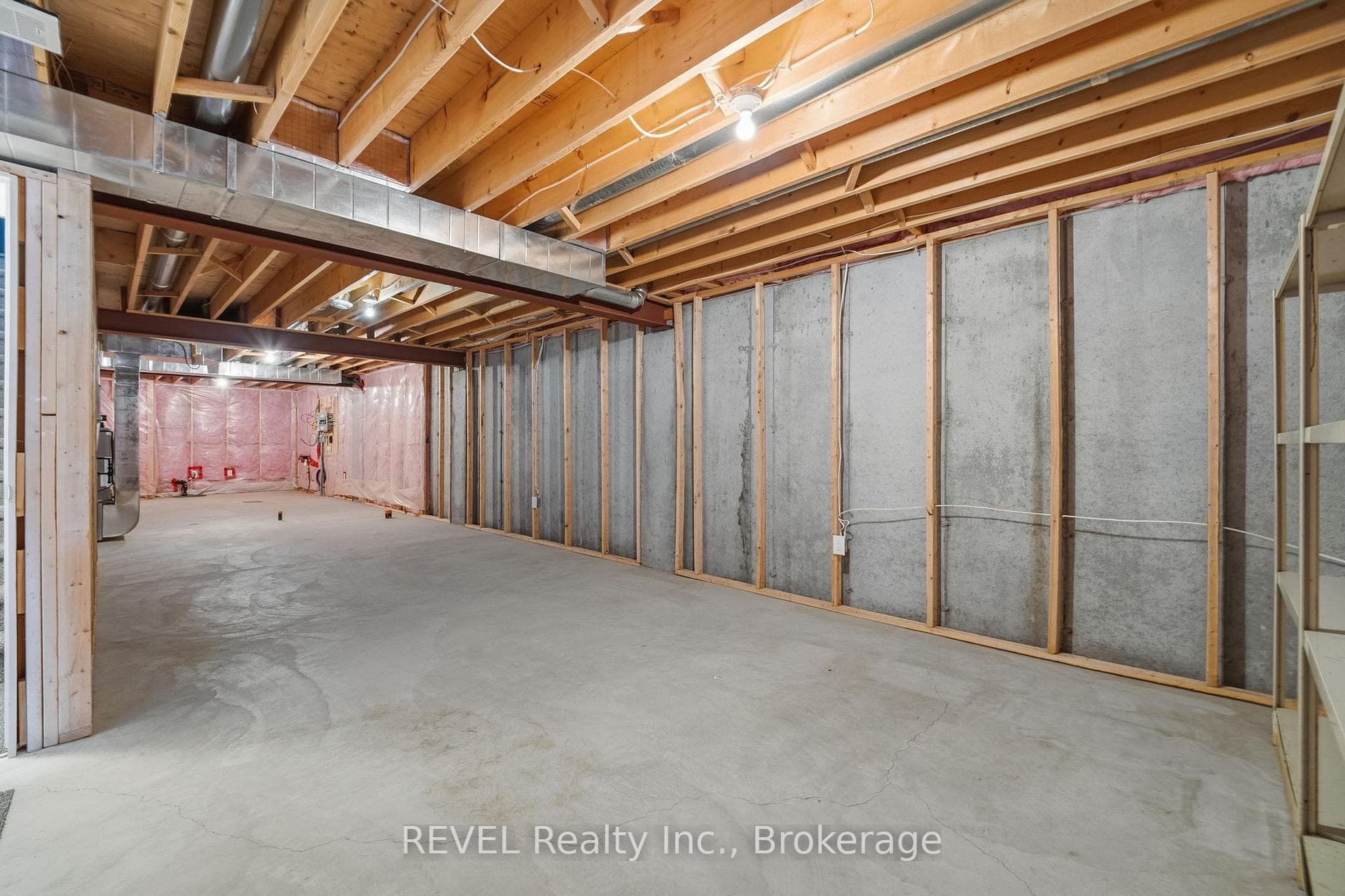 5490 Prince Edward Avenue Unit 8 photo 28