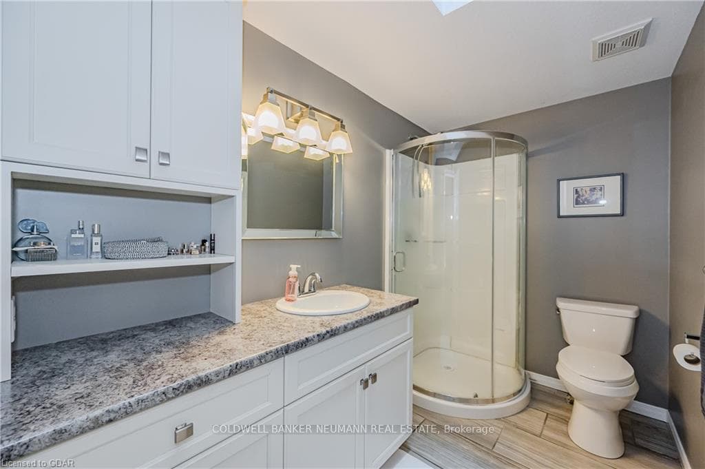 57 Walker Way photo 25