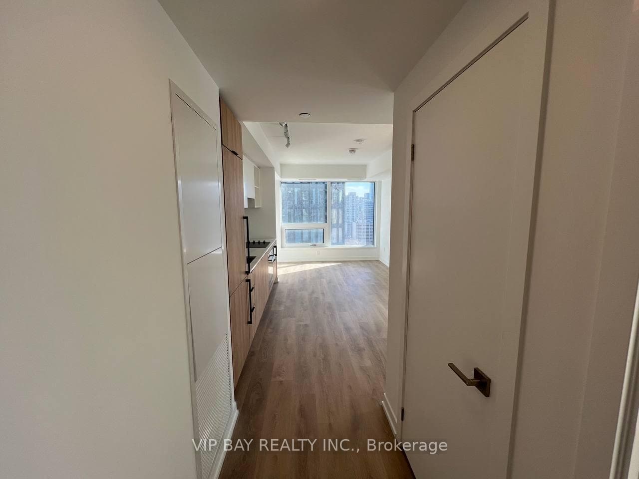 82 Dalhousie Street Unit 1906 photo 11