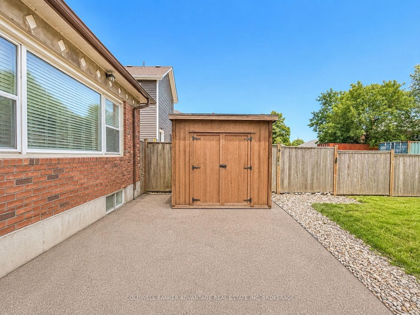 64 Pine Street photo 23