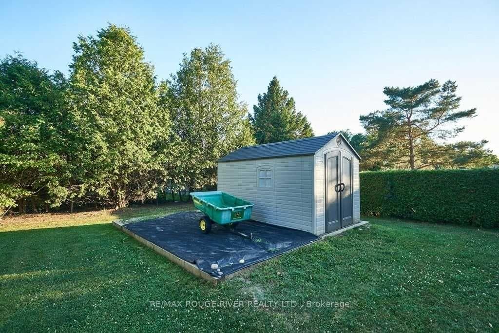 5 Woodfield Street photo 36