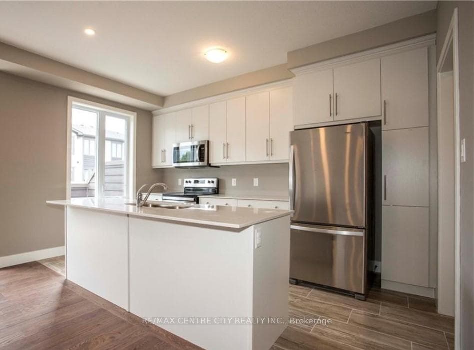 2070 Meadowgate Boulevard Unit 37 photo 7