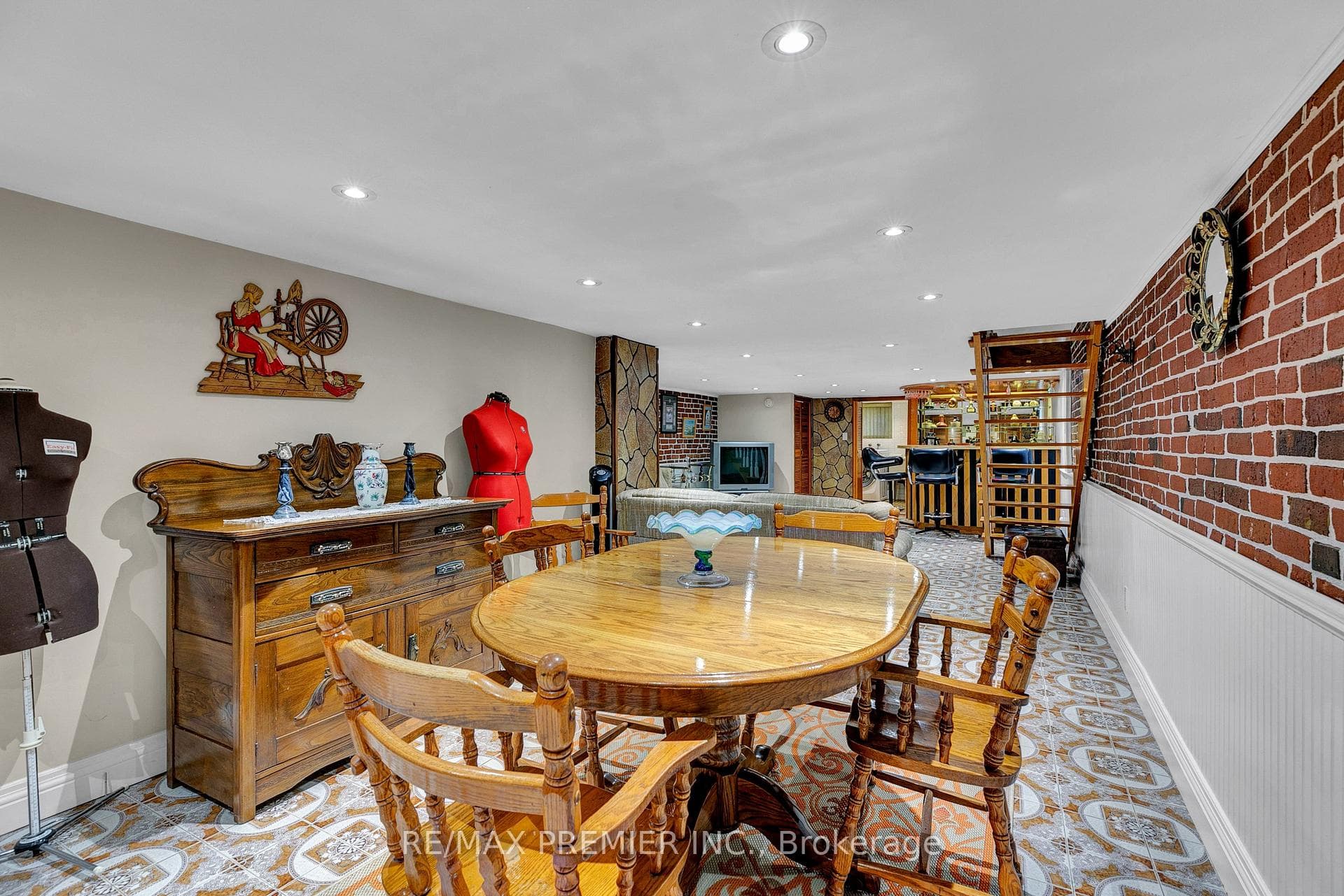 32 Robinson Street photo 31