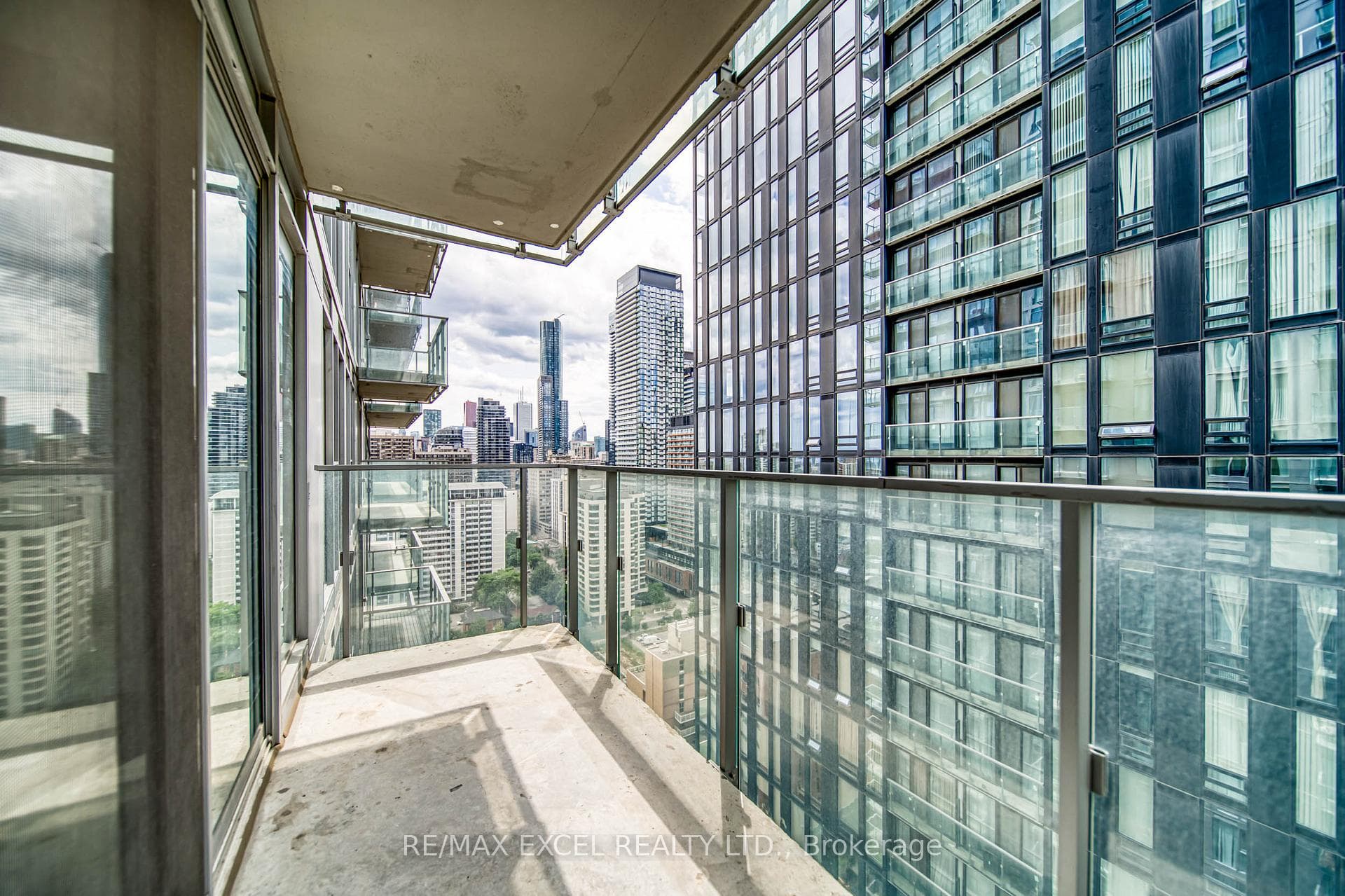 50 Wellesley Street Unit 2601 photo 20