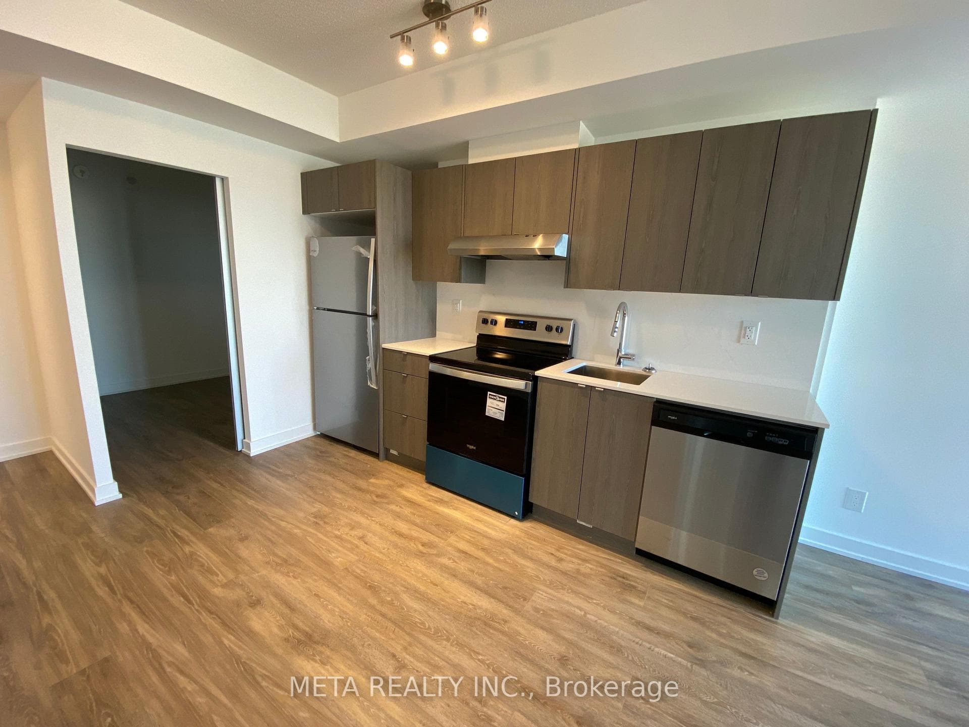 Kitchen & 2nd Bedroom