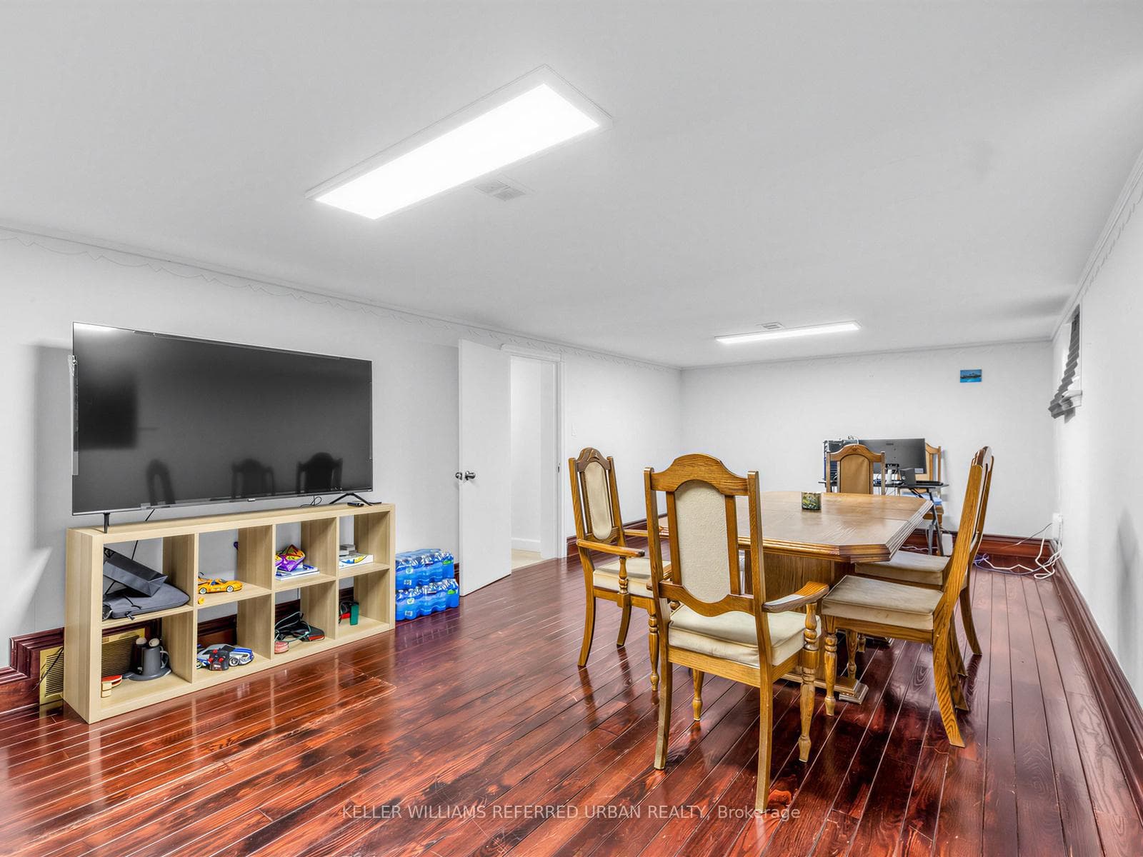 73 Prince Charles Drive photo 29