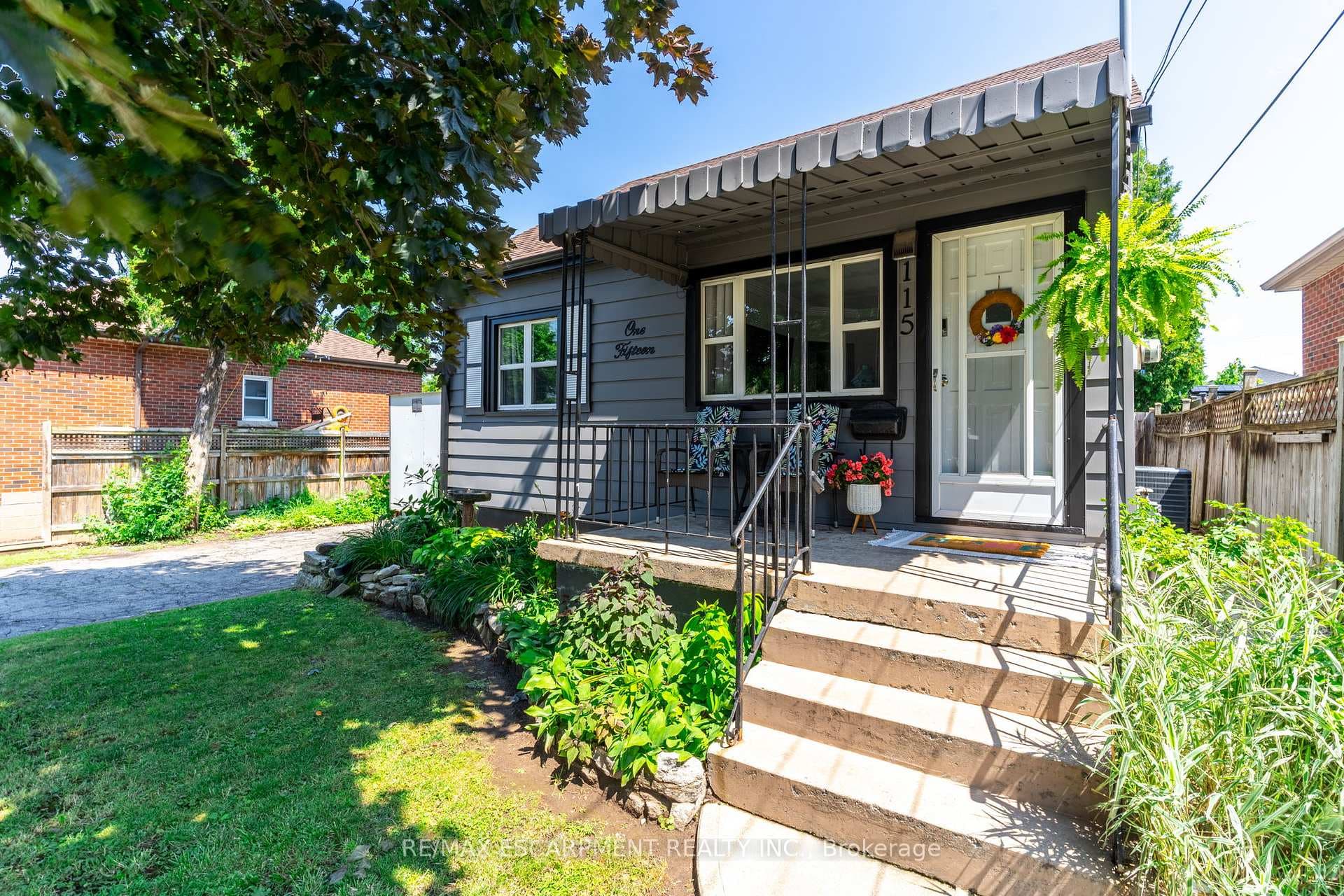 115 Stewartdale Avenue photo 2