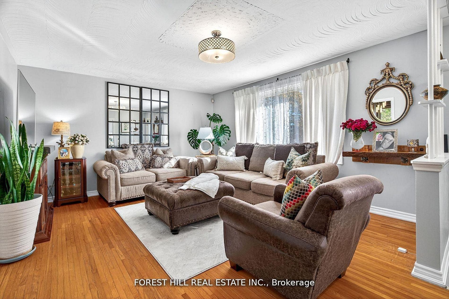 1550 Evangeline Drive photo 6