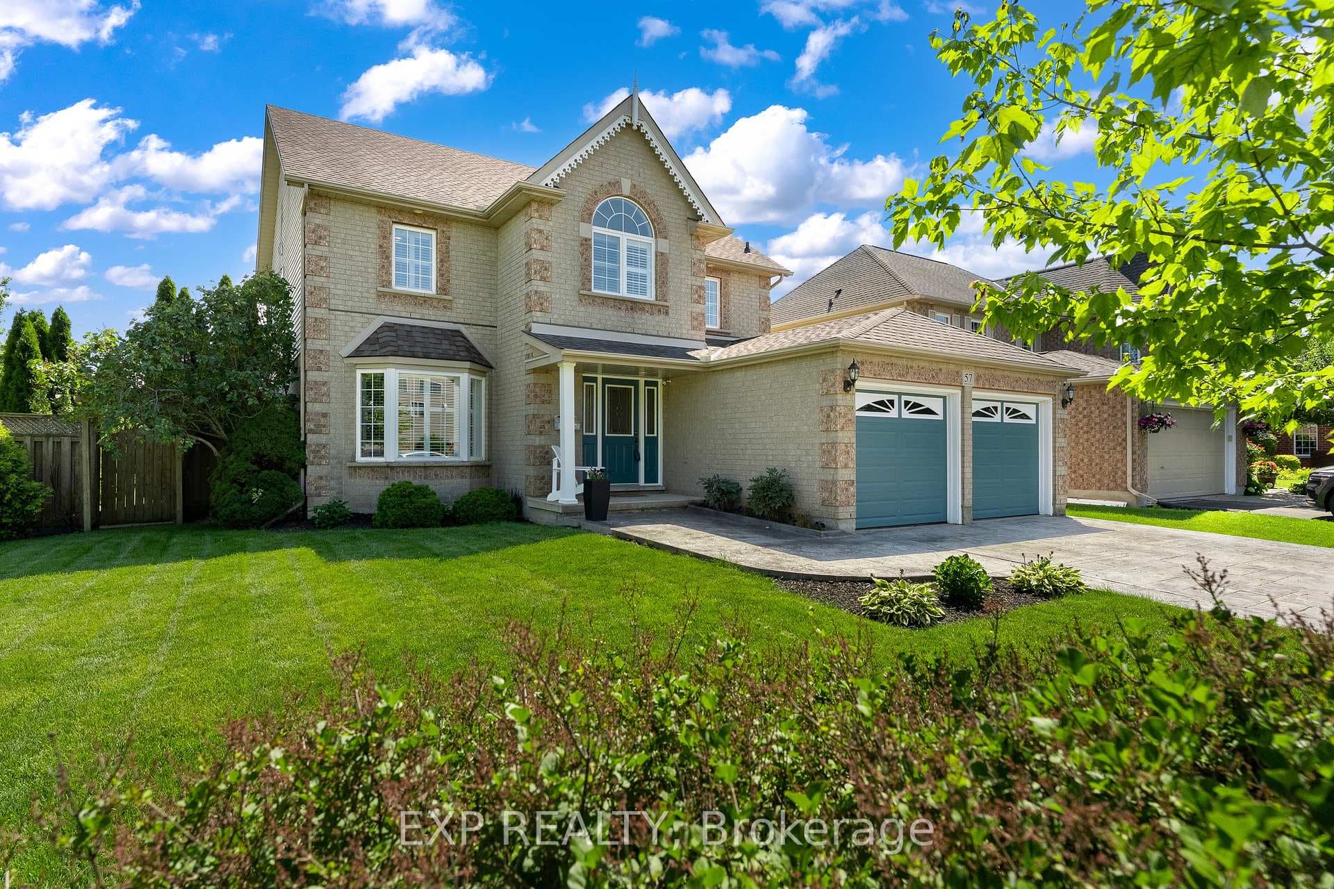 57 Goodman Crescent photo 6
