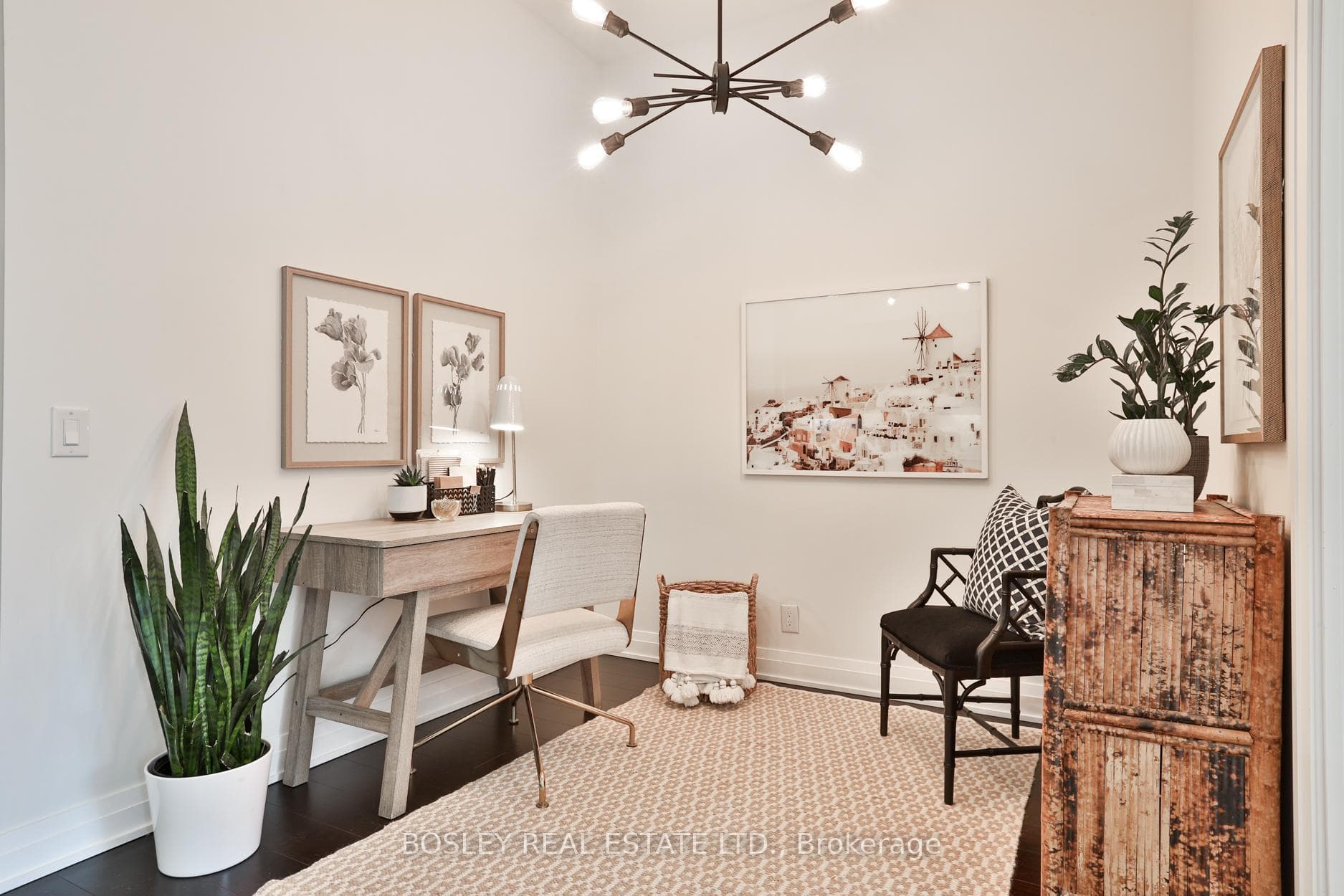 530 St Clair Avenue Unit 201 photo 5