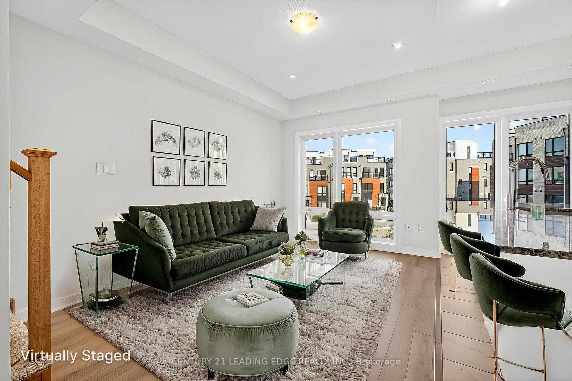 145 Tapscott Road Unit 32 photo 7