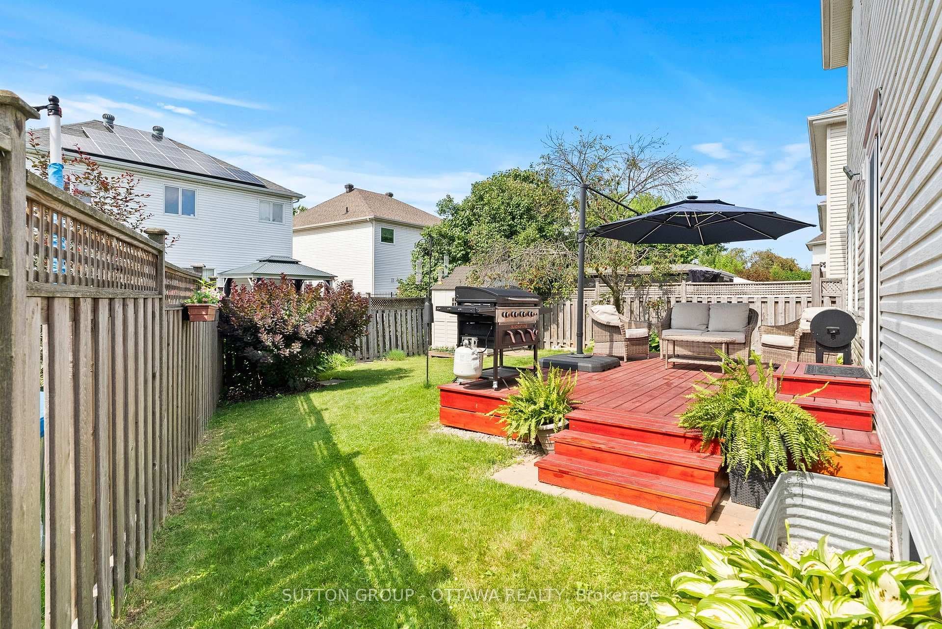 21 Avonmore Crescent photo 41