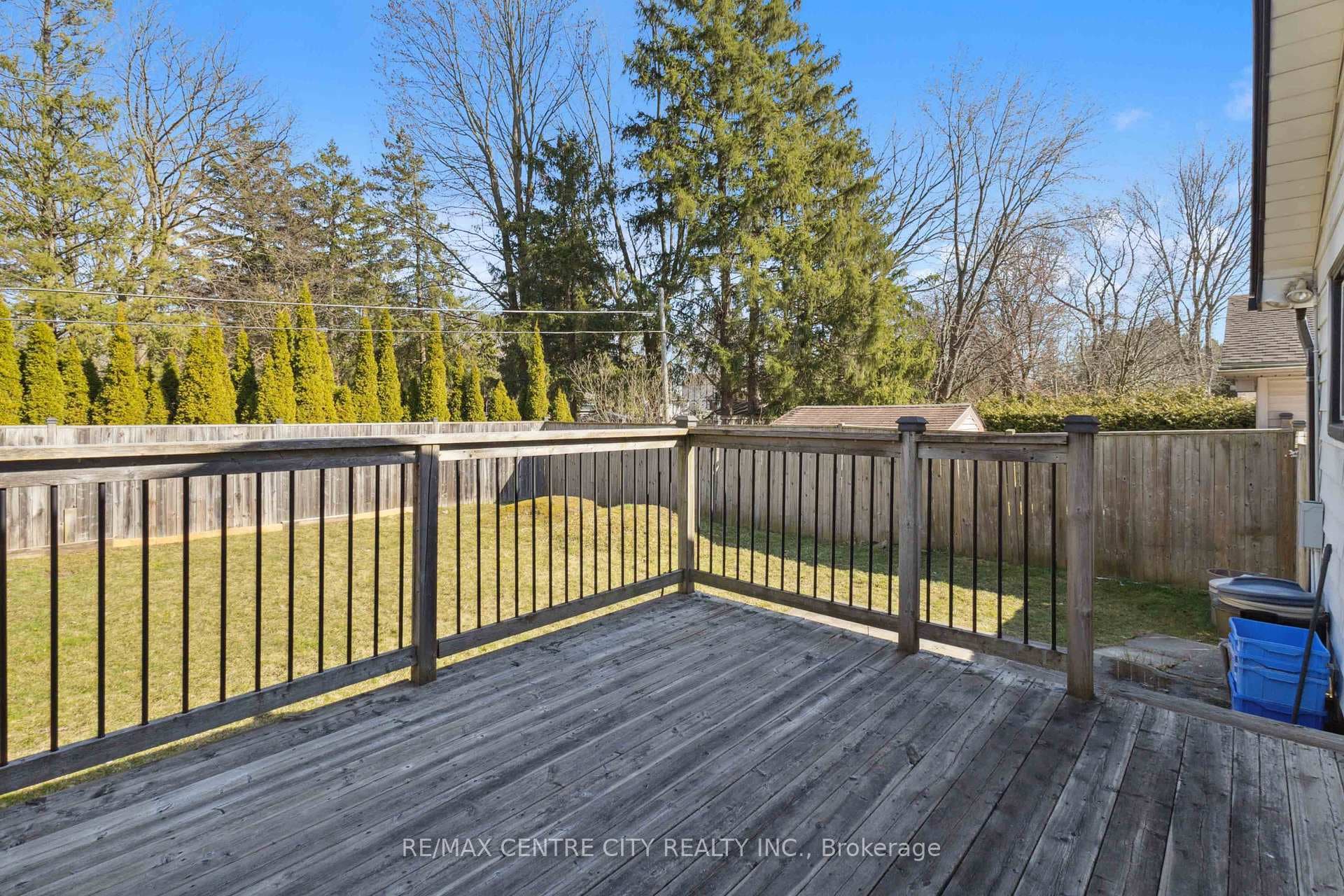 50 Stroud Crescent photo 38
