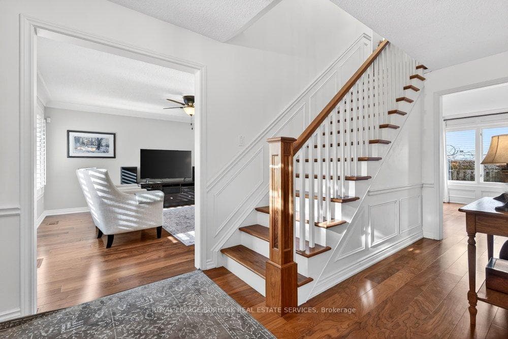 89 Stonegate Drive photo 18