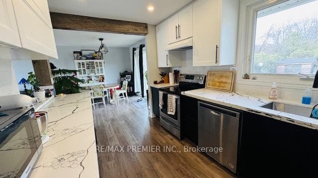 581 Laural Drive photo 6