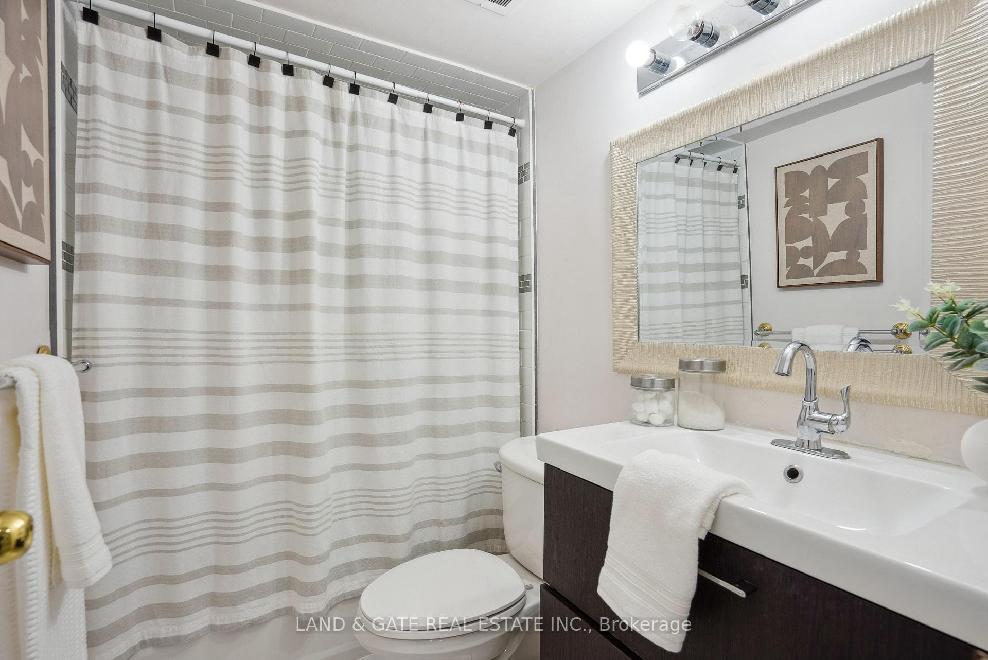 260 Seneca Hill Drive Unit 702 photo 22