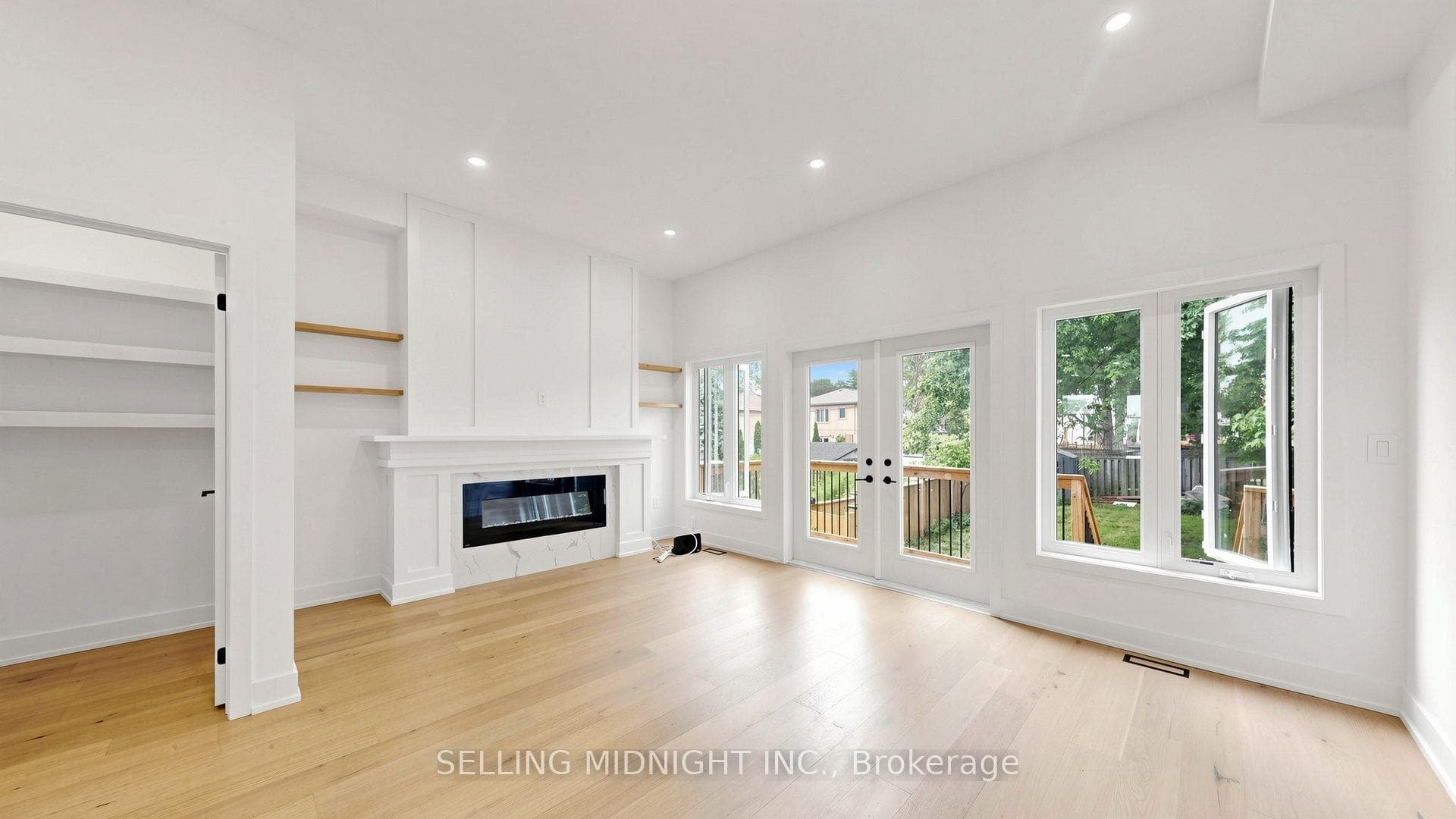 42 Guthrie Avenue photo 16